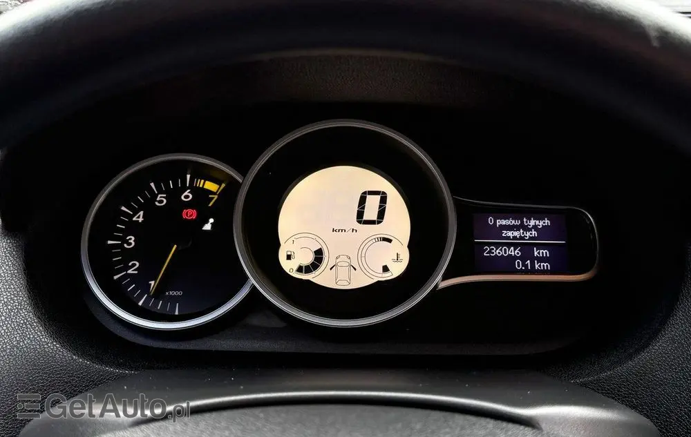 RENAULT Megane 1.6 16V 100 Expression