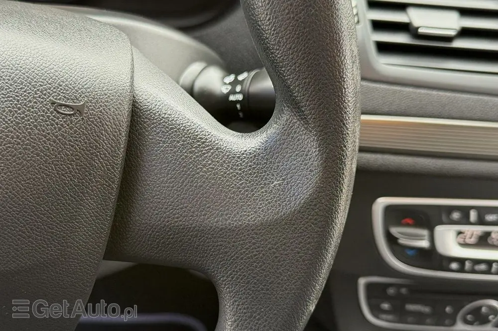 RENAULT Megane 1.6 16V 100 Expression