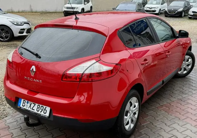 RENAULT Megane 1.6 16V 100 Expression