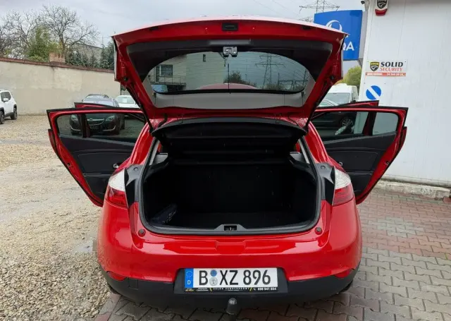 RENAULT Megane 1.6 16V 100 Expression