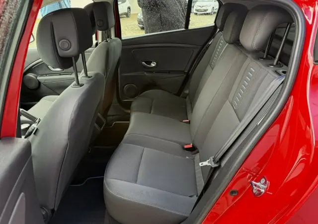 RENAULT Megane 1.6 16V 100 Expression