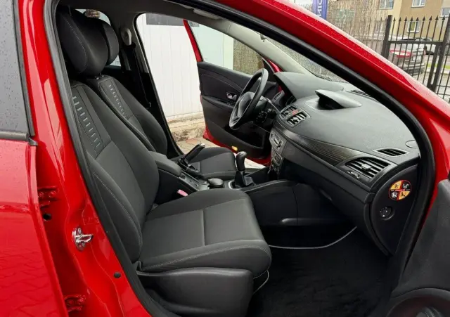 RENAULT Megane 1.6 16V 100 Expression