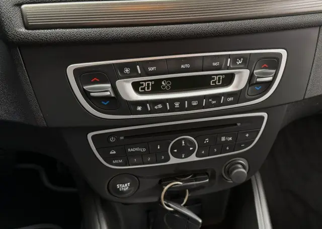 RENAULT Megane 1.6 16V 100 Expression