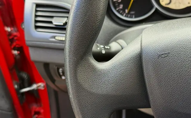 RENAULT Megane 1.6 16V 100 Expression