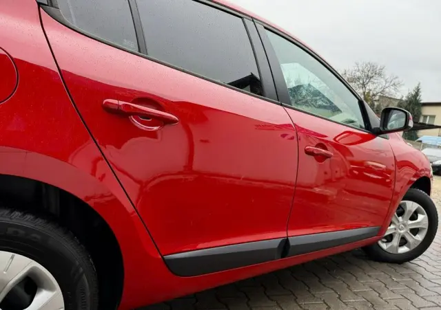 RENAULT Megane 1.6 16V 100 Expression