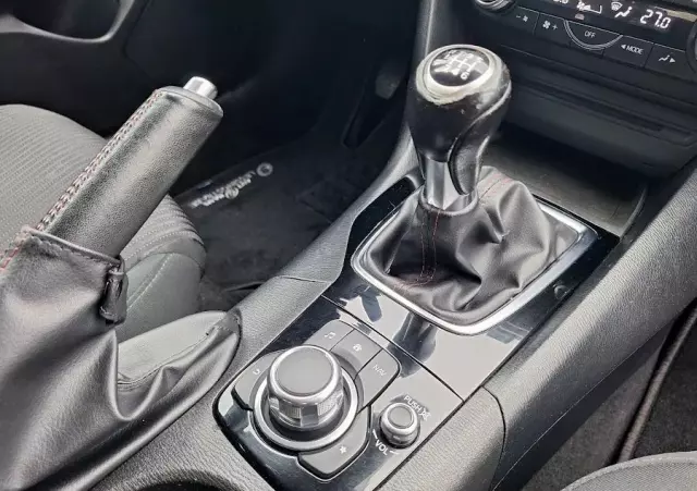 MAZDA 3 2.0 Skypassion EU6