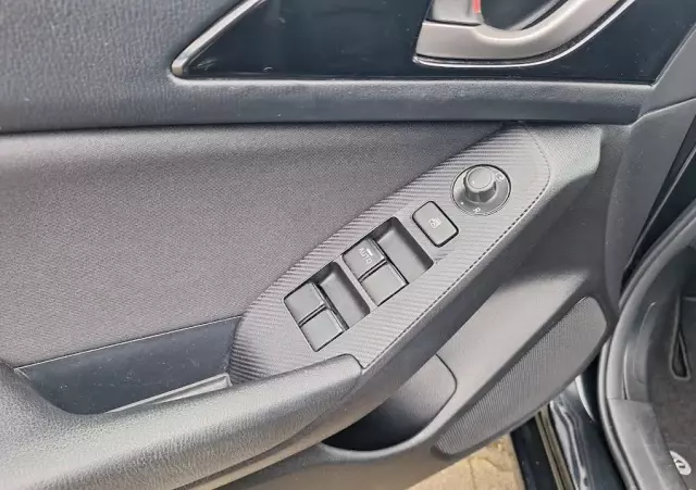 MAZDA 3 2.0 Skypassion EU6