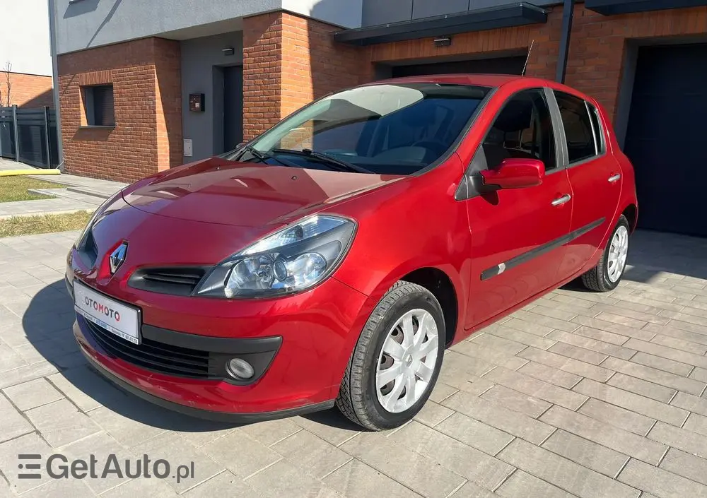 RENAULT Clio 1.2 16V 75 Expression