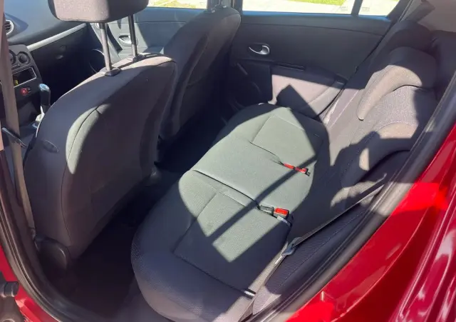 RENAULT Clio 1.2 16V 75 Expression