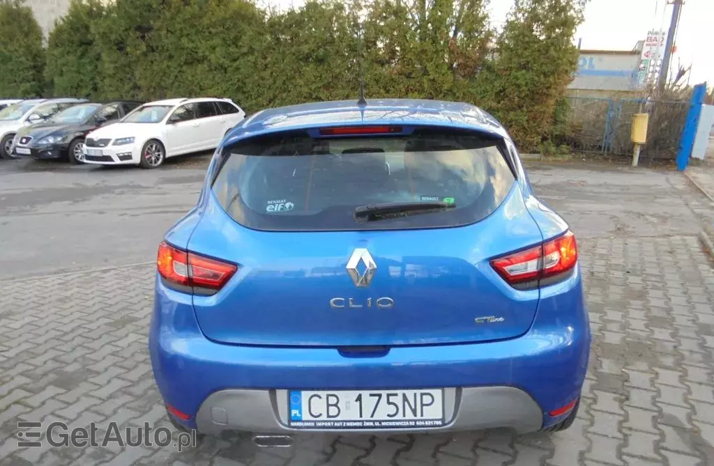 RENAULT Clio 
