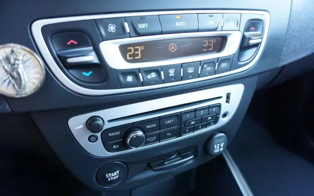 RENAULT Megane 1.5 dCi Dynamique