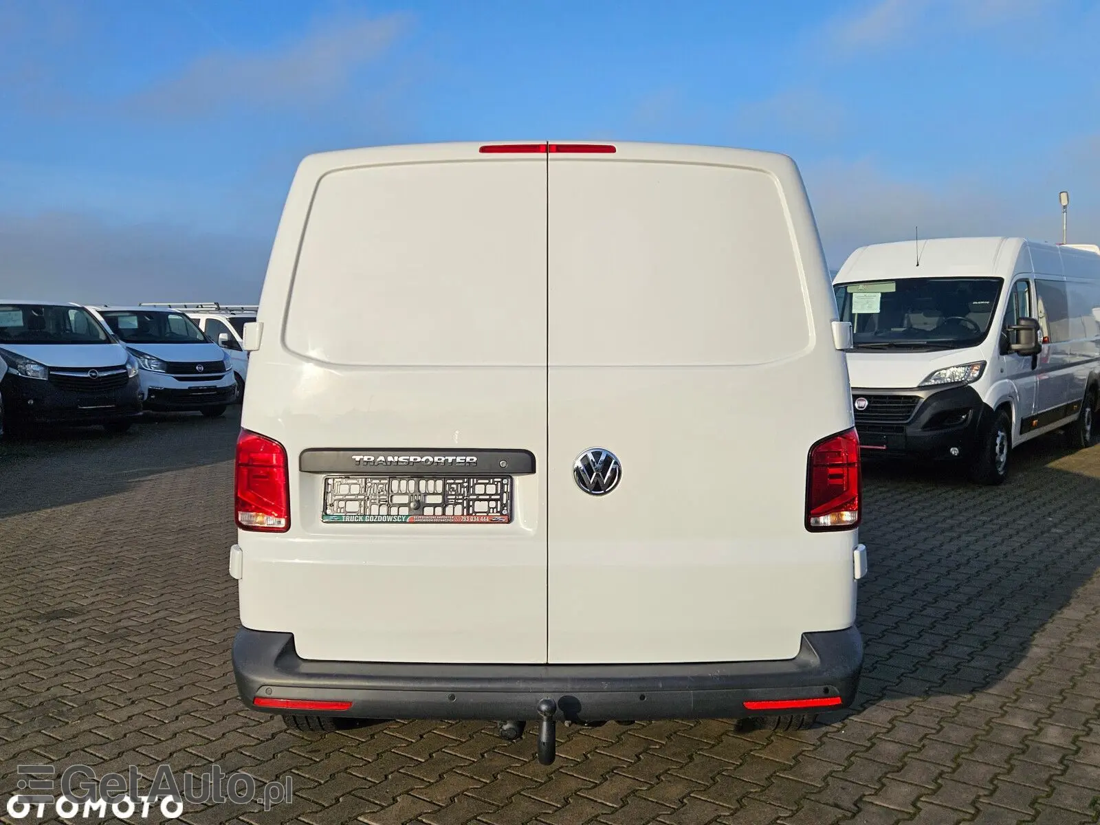 VOLKSWAGEN Transporter Trendline