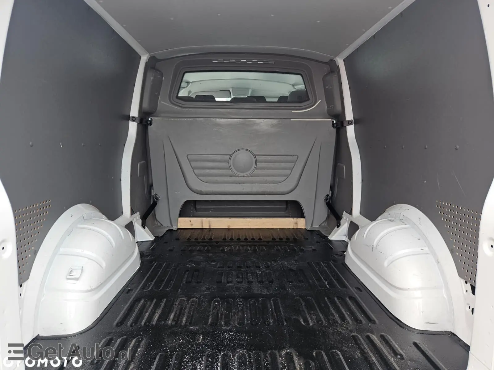 VOLKSWAGEN Transporter Trendline