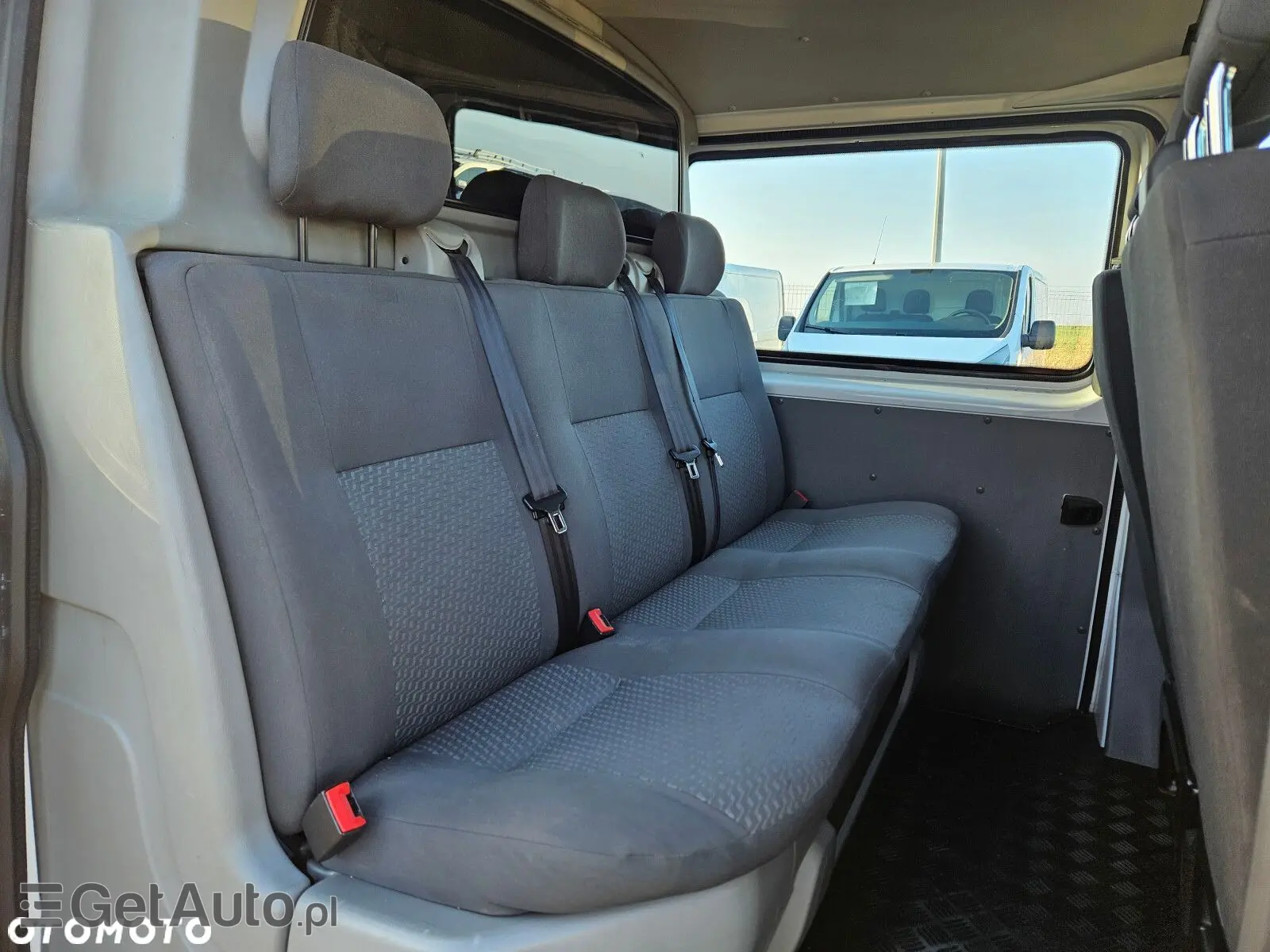 VOLKSWAGEN Transporter Trendline