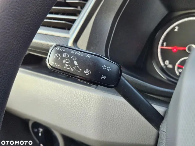 VOLKSWAGEN Transporter Trendline