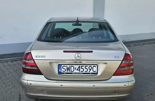 MERCEDES-BENZ Klasa E 