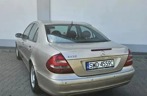 MERCEDES-BENZ Klasa E 