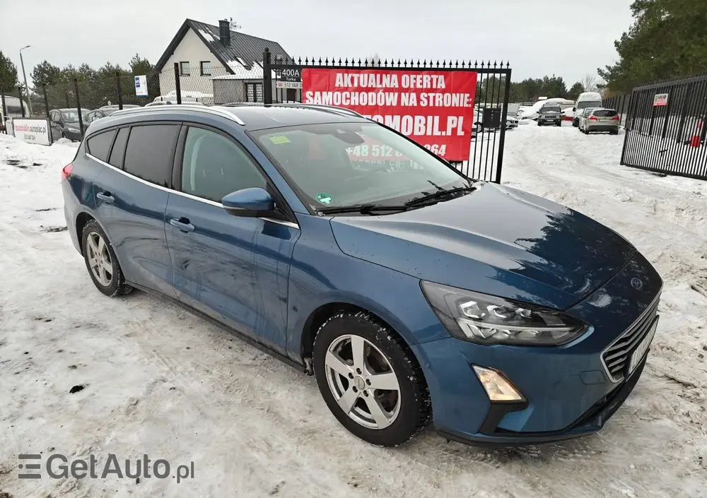FORD Focus 1.0 EcoBoost Titanium