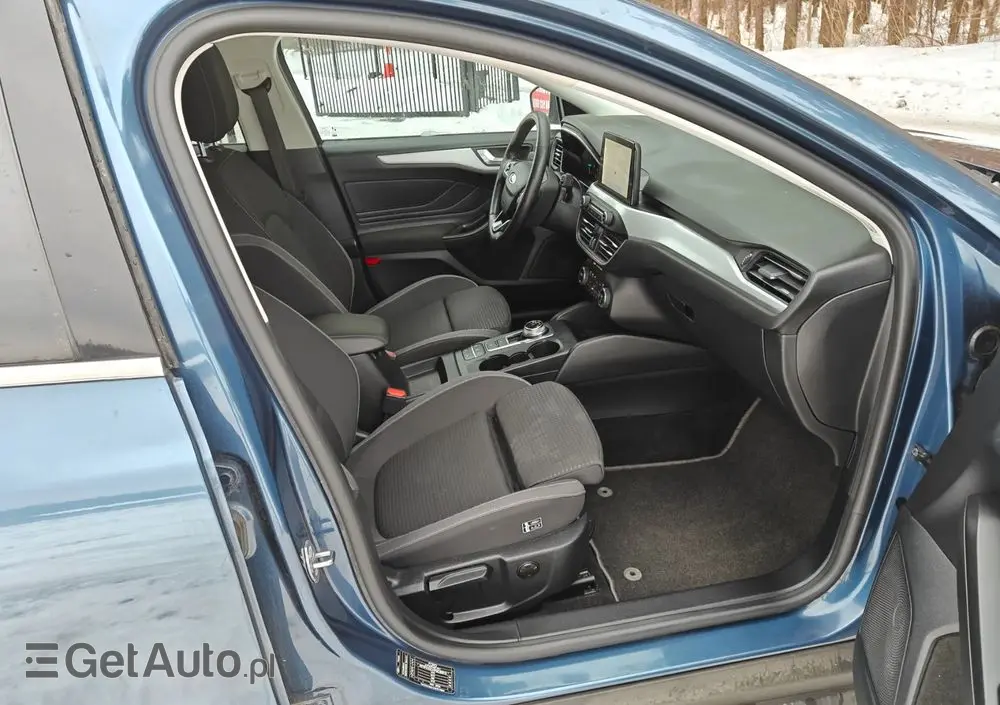 FORD Focus 1.0 EcoBoost Titanium