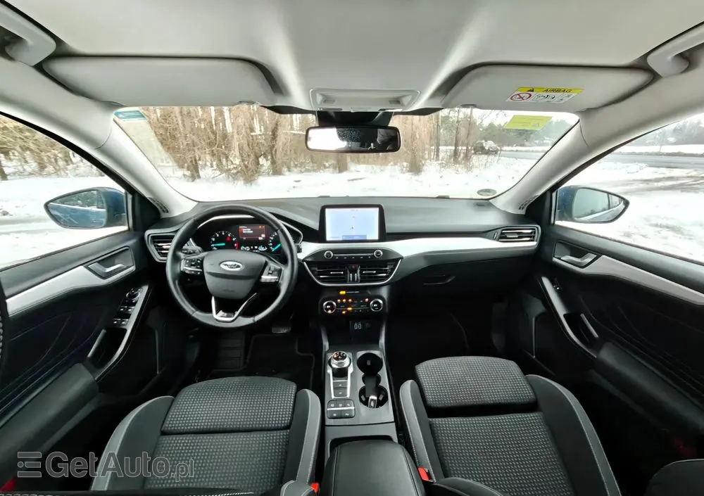 FORD Focus 1.0 EcoBoost Titanium