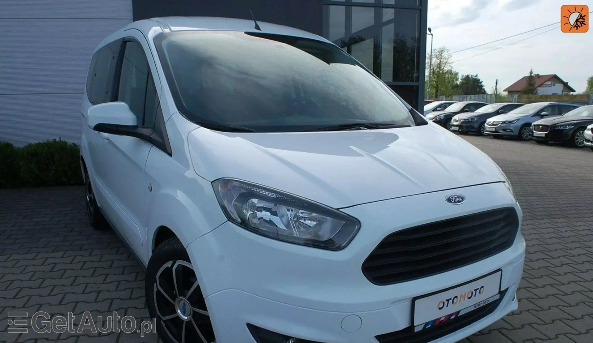 FORD Tourneo Courier 