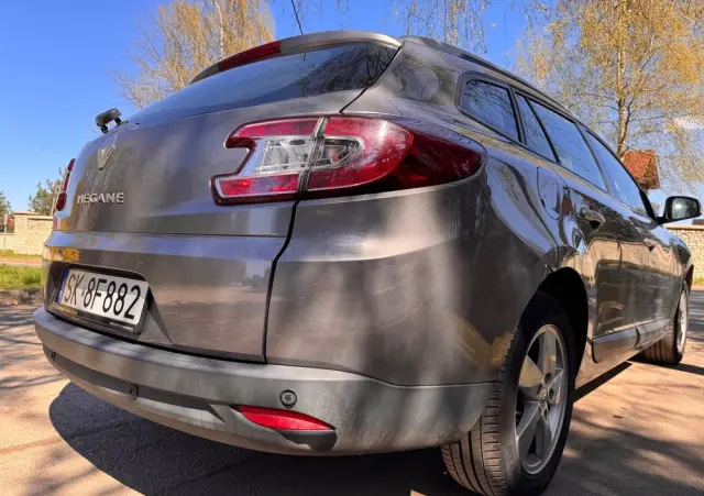 RENAULT Megane 1.6 16V Generation