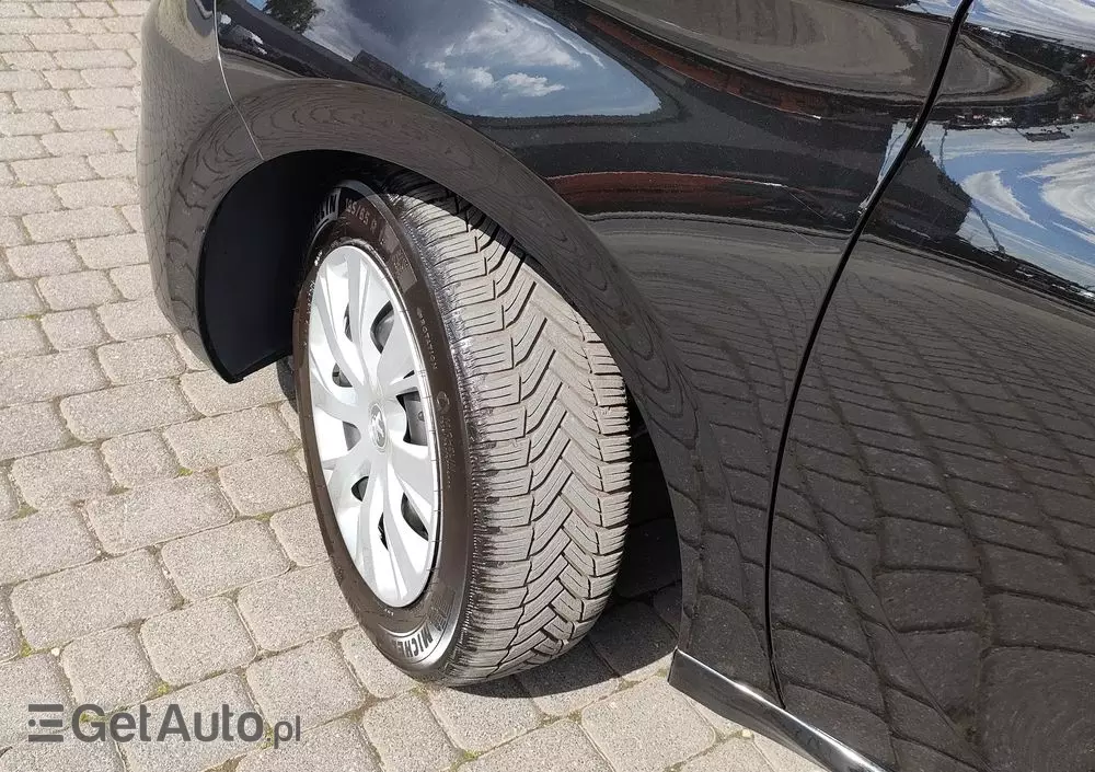 PEUGEOT 208 1.2 PureTech Style