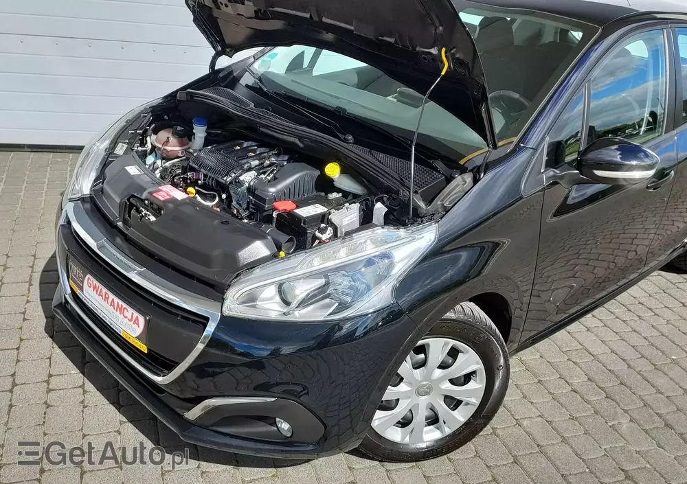 PEUGEOT 208 1.2 PureTech Style