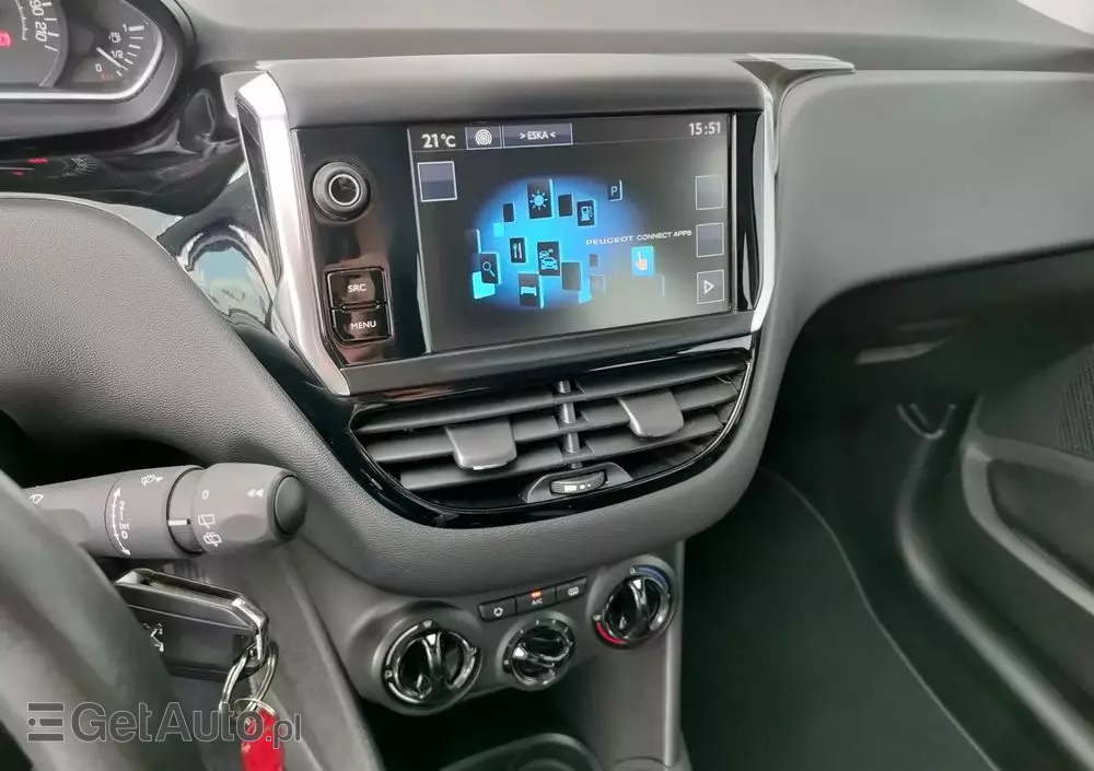 PEUGEOT 208 1.2 PureTech Style