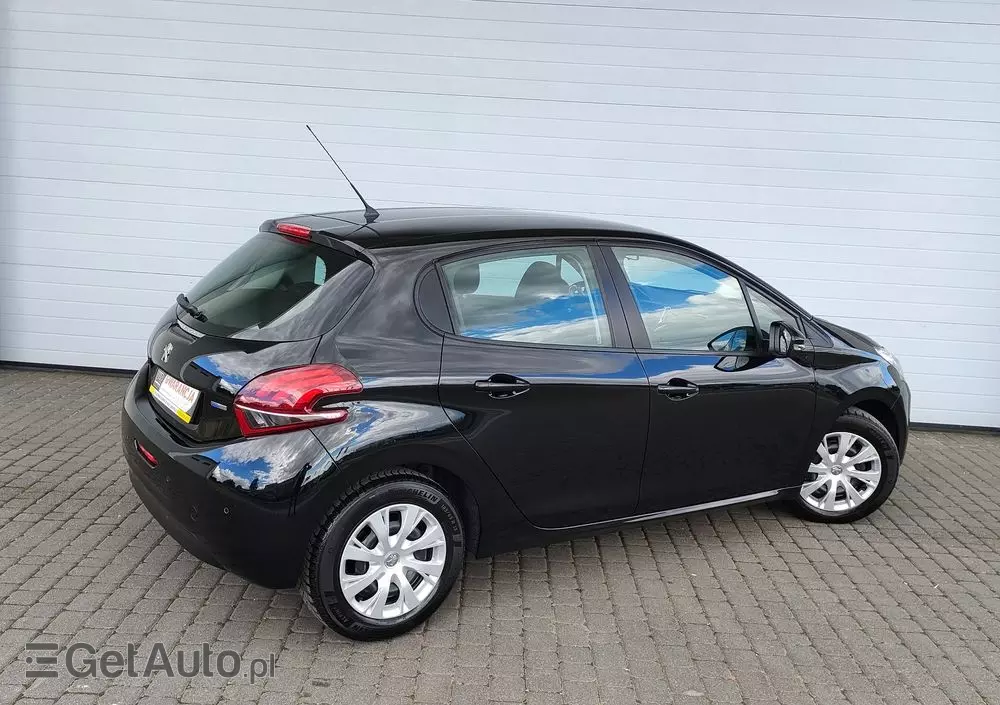 PEUGEOT 208 1.2 PureTech Style