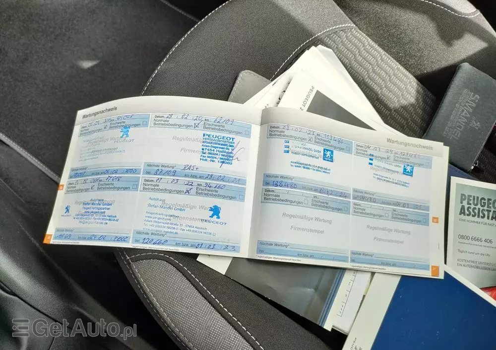 PEUGEOT 208 1.2 PureTech Style