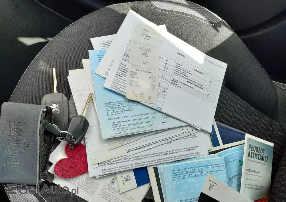 PEUGEOT 208 1.2 PureTech Style