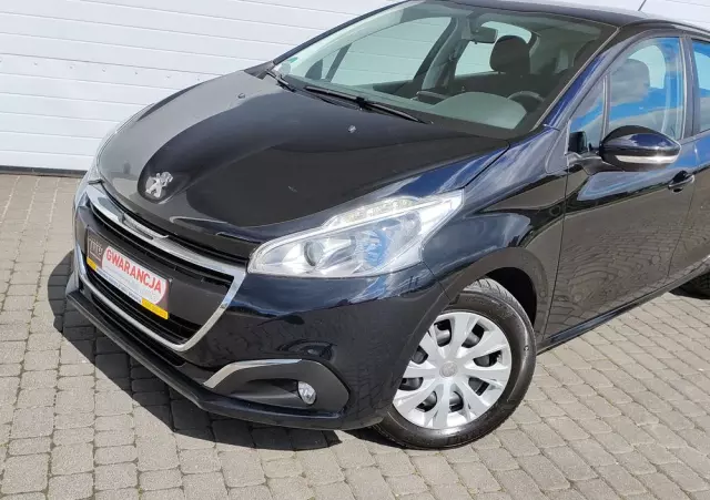 PEUGEOT 208 1.2 PureTech Style