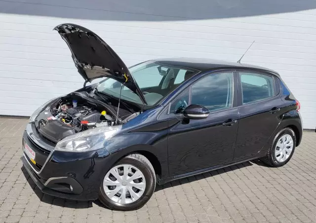 PEUGEOT 208 1.2 PureTech Style