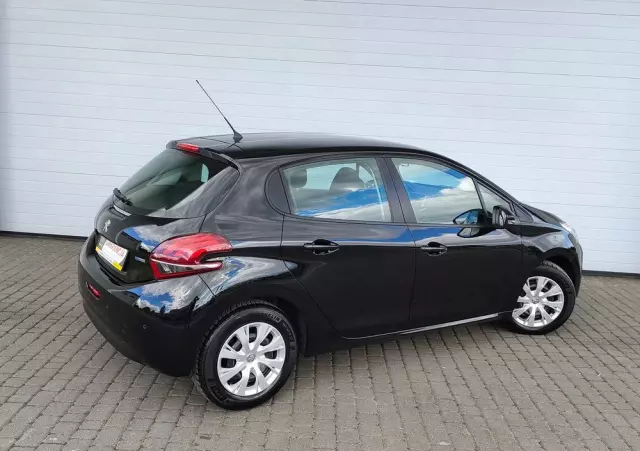 PEUGEOT 208 1.2 PureTech Style