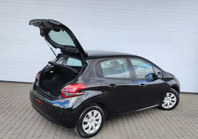 PEUGEOT 208 1.2 PureTech Style