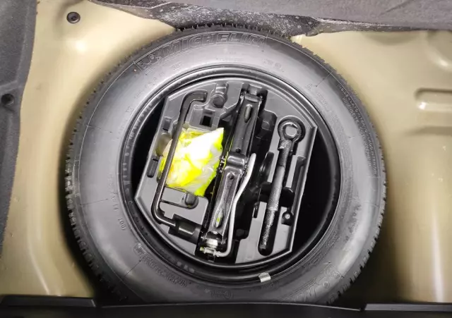 PEUGEOT 208 1.2 PureTech Style