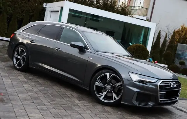 AUDI A6 Avant Sport S tronic