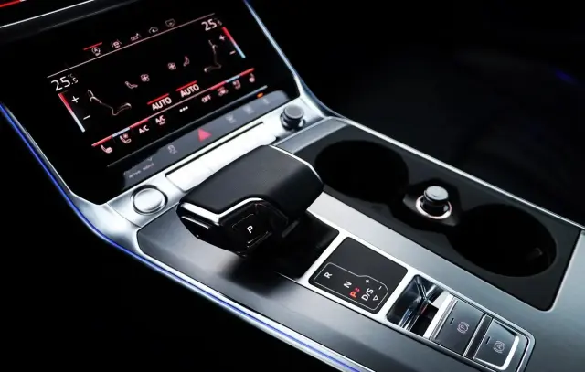 AUDI A6 Avant Sport S tronic