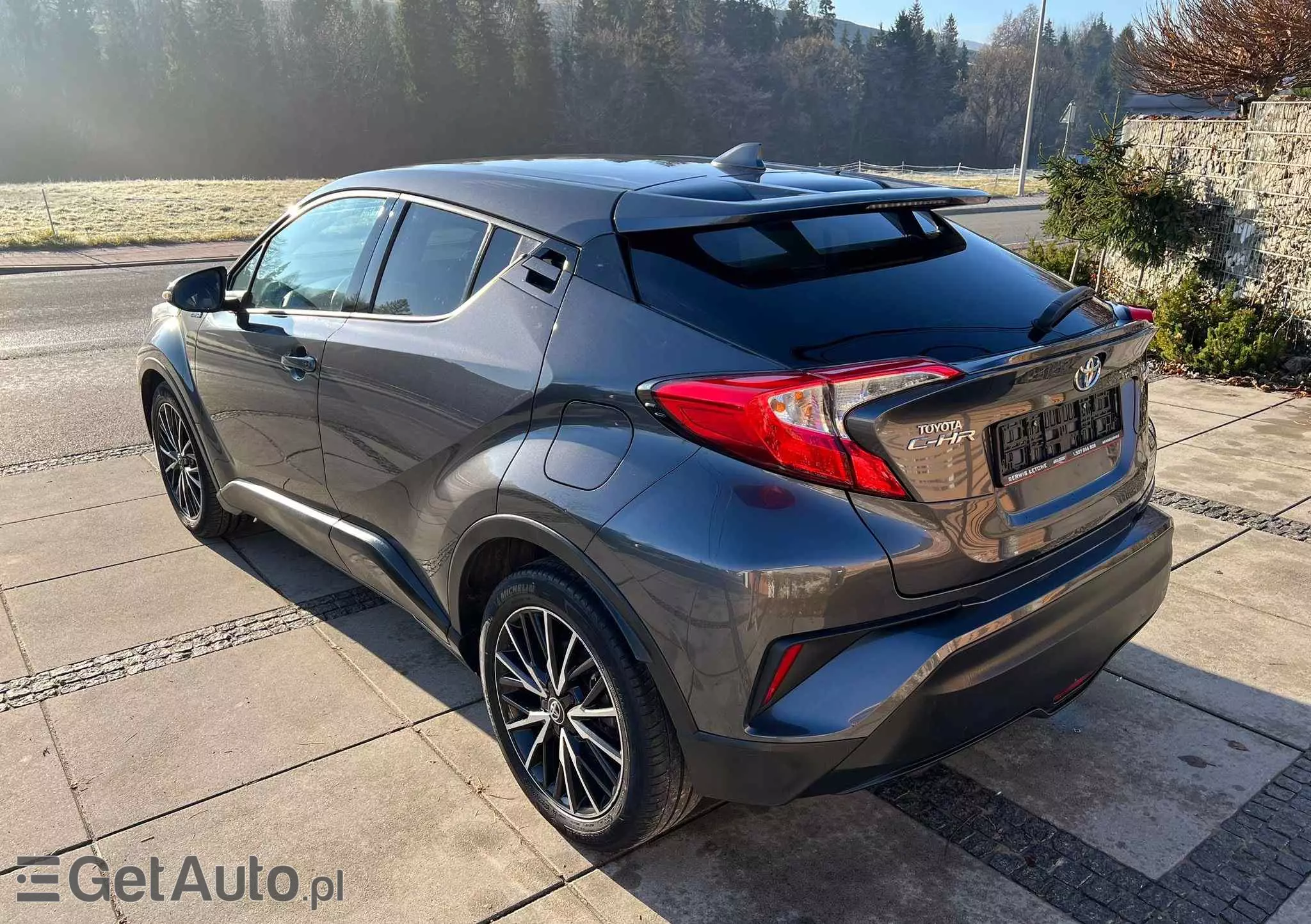 TOYOTA C-HR 1.8 Hybrid Dynamic