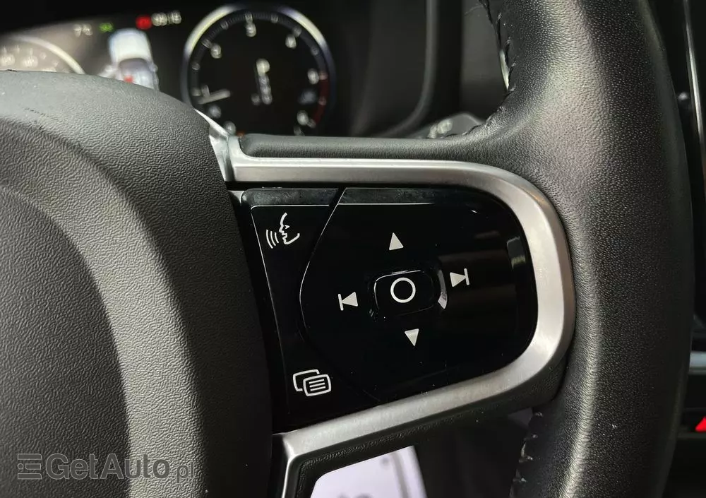 VOLVO V60 D4 Geartronic Inscription