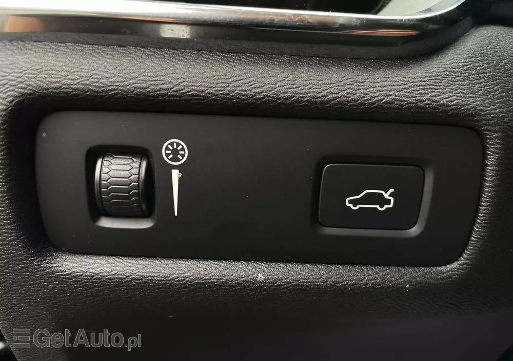 VOLVO V60 D4 Geartronic Inscription