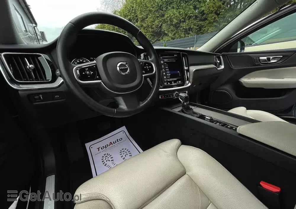 VOLVO V60 D4 Geartronic Inscription