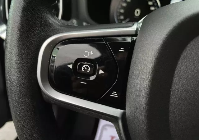 VOLVO V60 D4 Geartronic Inscription