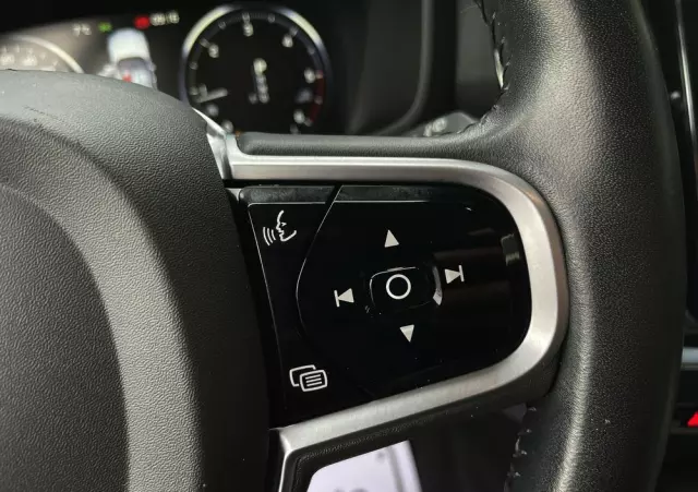 VOLVO V60 D4 Geartronic Inscription