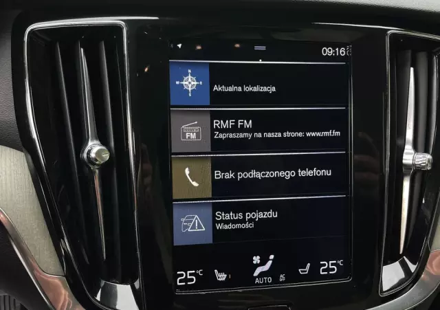 VOLVO V60 D4 Geartronic Inscription