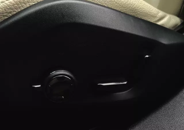 VOLVO V60 D4 Geartronic Inscription