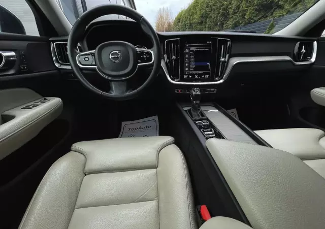 VOLVO V60 D4 Geartronic Inscription