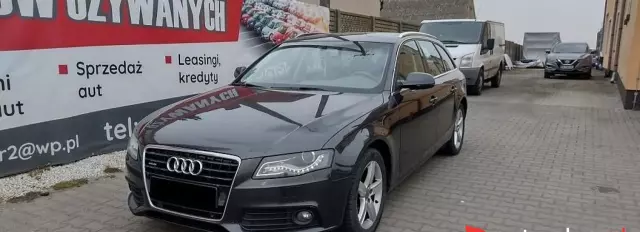 AUDI A4 