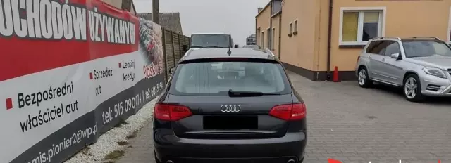 AUDI A4 